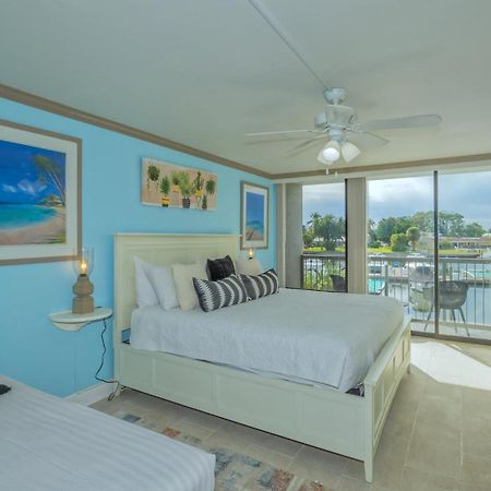 All-New Waterfront With Balcony,Pool,Tiki Bar,Gym 萨拉索塔 外观 照片