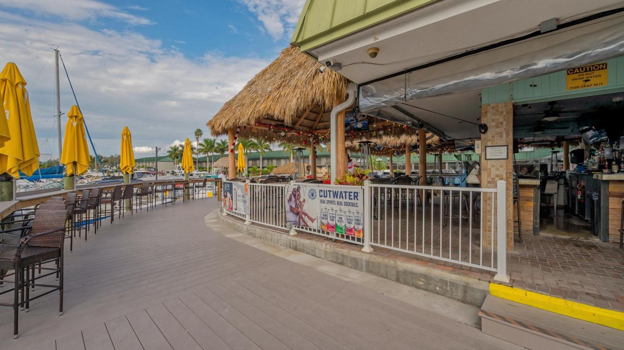 All-New Waterfront With Balcony,Pool,Tiki Bar,Gym 萨拉索塔 外观 照片