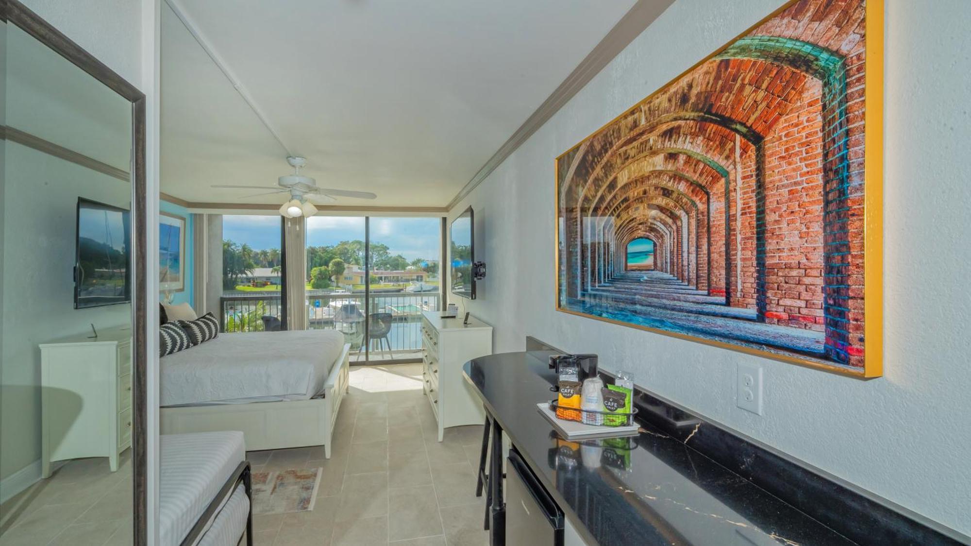 All-New Waterfront With Balcony,Pool,Tiki Bar,Gym 萨拉索塔 外观 照片